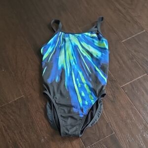 Women's Nike Swimsuit Size 30